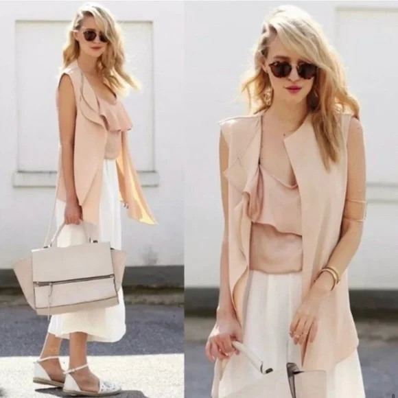 ZARA Asymmetrical Sleeveless Vest with Tie Front - Picture 6 of 13